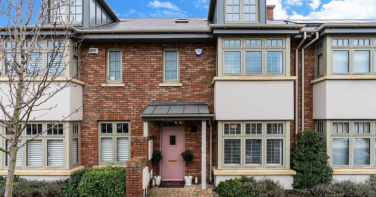 2-the-close-hazelbrook-square-churchtown-dublin-14-house